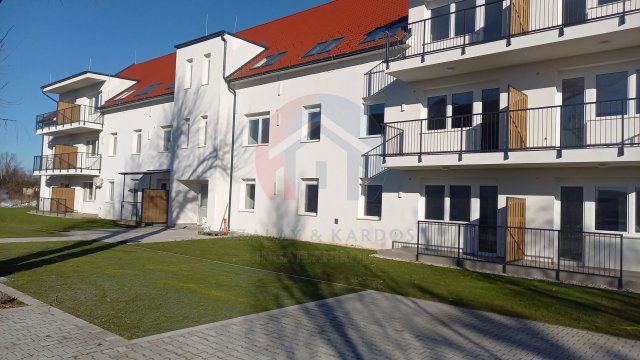 Eladó téglalakás, Nagycenken 44.9 M Ft, 2 szobás
