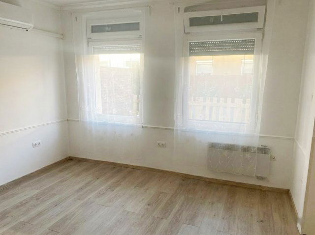 Eladó téglalakás, Budapesten, IV. kerületben 44.7 M Ft, 1 szobás