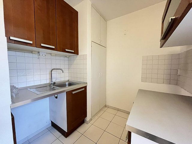 Eladó téglalakás, Budapesten, III. kerületben 119.9 M Ft