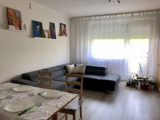 Eladó panellakás, Budapesten, XVI. kerületben, Futórózsa utcában
