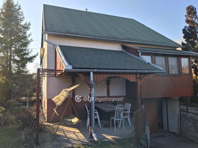 Eladó családi ház, Mosonmagyaróváron 84.9 M Ft, 3+2 szobás