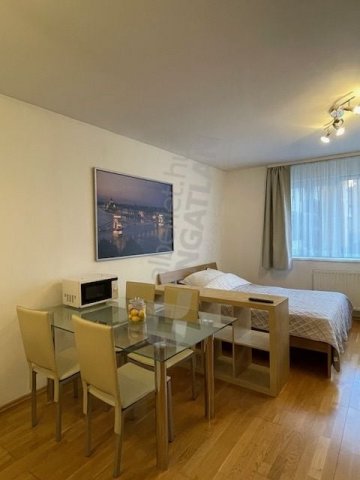 Kiadó téglalakás, albérlet, III. kerületben, Lajos utcában