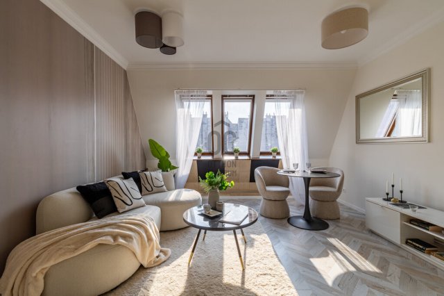 Eladó téglalakás, Budapesten, VII. kerületben 95 M Ft, 2 szobás