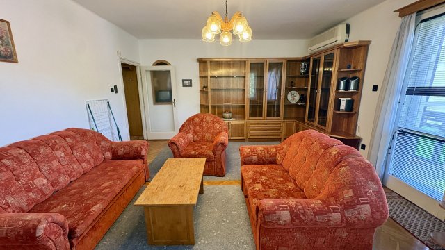 Kiadó téglalakás, albérlet, Debrecenben 190 E Ft / hó, 2 szobás