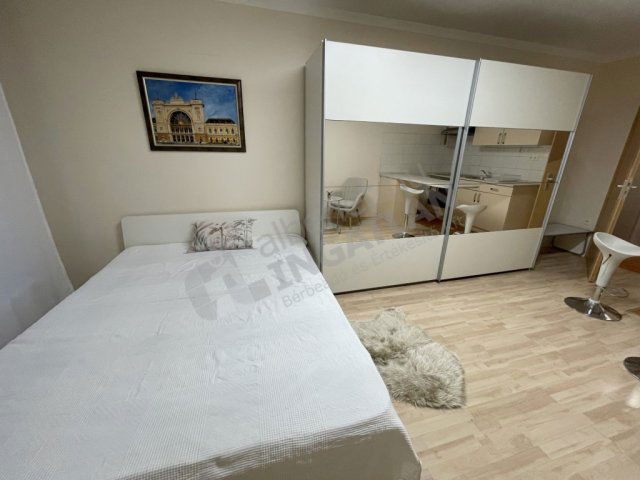 Kiadó téglalakás, albérlet, VIII. kerületben, Fecske utcában