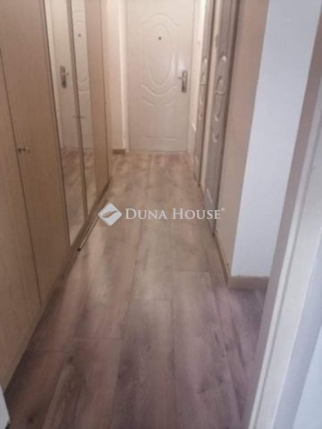 Eladó panellakás, Kecskeméten, Pákozdi Csata utcában 49.9 M Ft