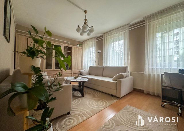 Eladó panellakás, Salgótarjánban 21.9 M Ft, 2 szobás