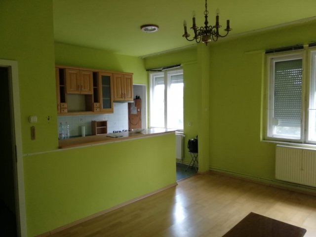 Eladó téglalakás, Miskolcon 26.7 M Ft, 2 szobás