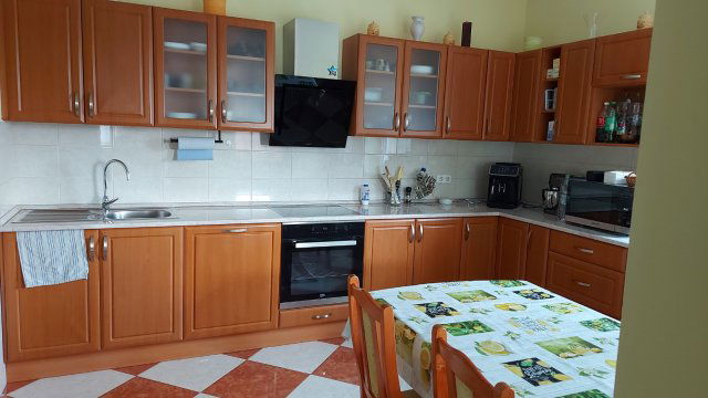 Eladó családi ház, Kónyon 98 M Ft, 3 szobás