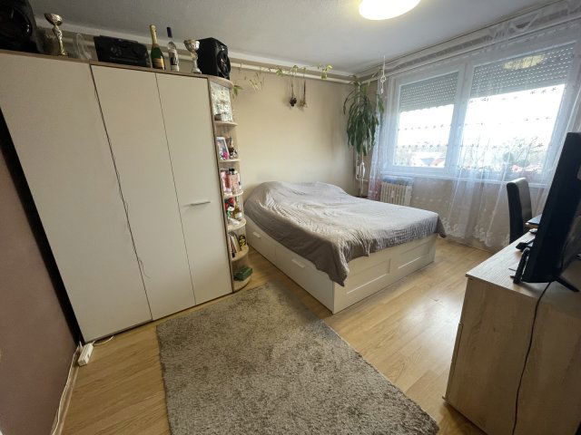 Eladó téglalakás, Nyíregyházán 37.5 M Ft, 2 szobás