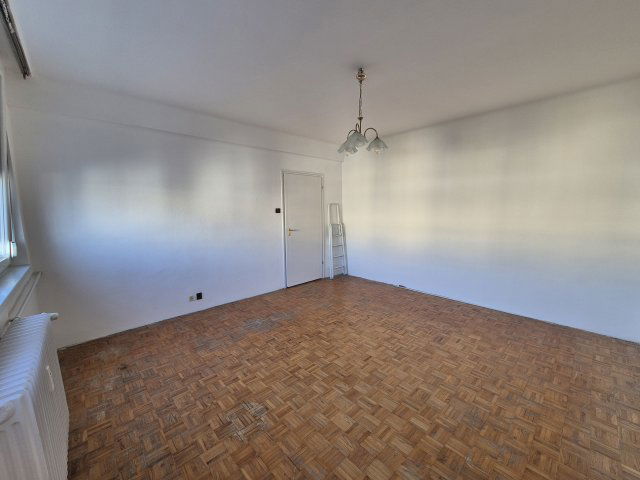 Eladó téglalakás, Debrecenben, Holló János utcában 42.4 M Ft
