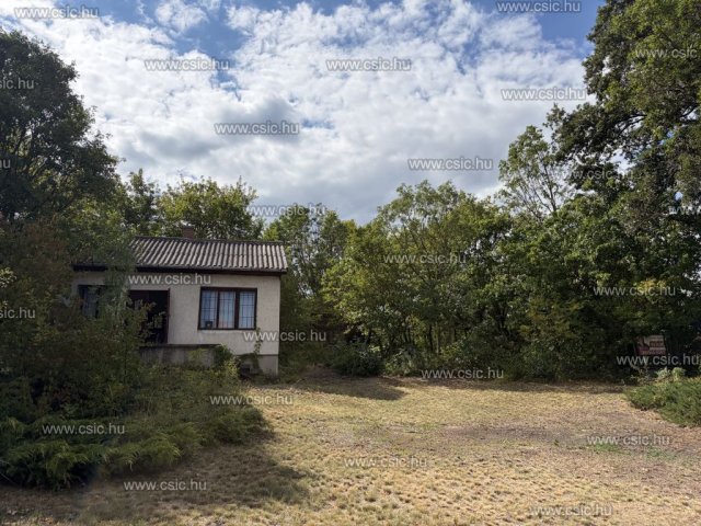 Eladó családi ház, Pomázon 32 M Ft, 3 szobás