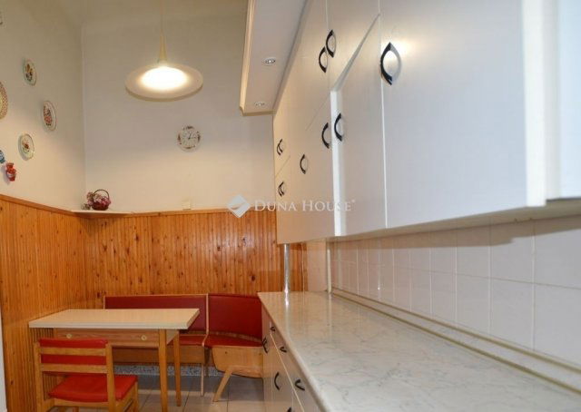 Eladó téglalakás, Budapesten, XIII. kerületben 107 M Ft