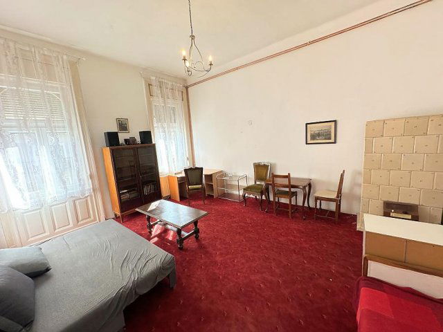 Eladó téglalakás, XIII. kerületben, Visegrádi utcában