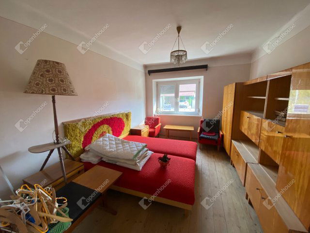 Eladó családi ház, Barbacson 35 M Ft, 3 szobás