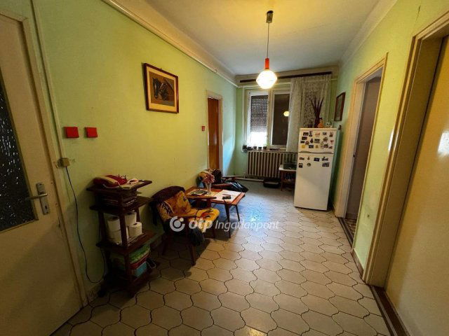 Eladó családi ház, Debrecenben 85 M Ft, 4 szobás