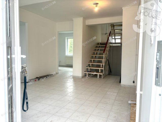 Eladó családi ház, Kecskeméten 89 M Ft, 6 szobás