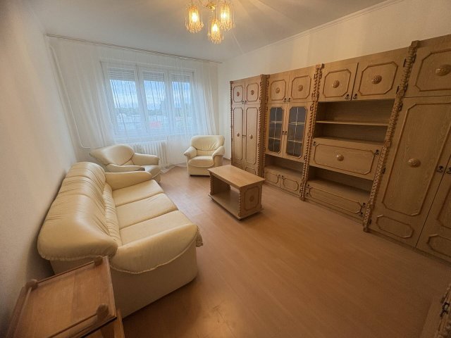 Kiadó téglalakás, albérlet, Nyíregyházán 120 E Ft / hó