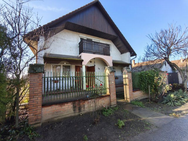 Eladó családi ház, Makón, Szigligeti utcában 69.8 M Ft