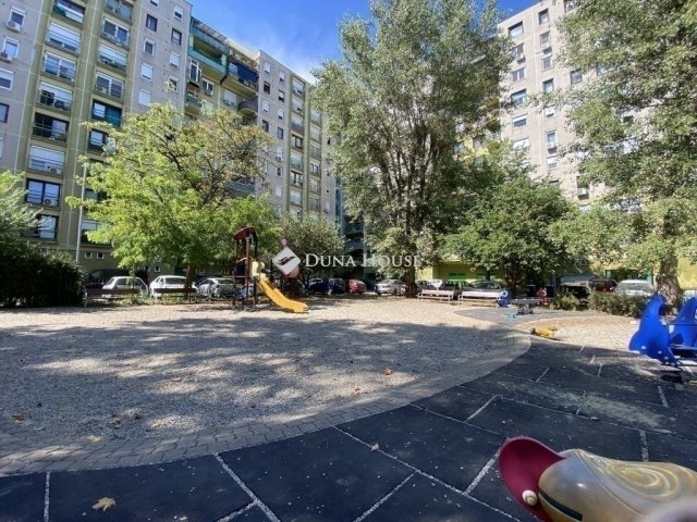 Eladó panellakás, Budapesten, IV. kerületben 82 M Ft, 3 szobás