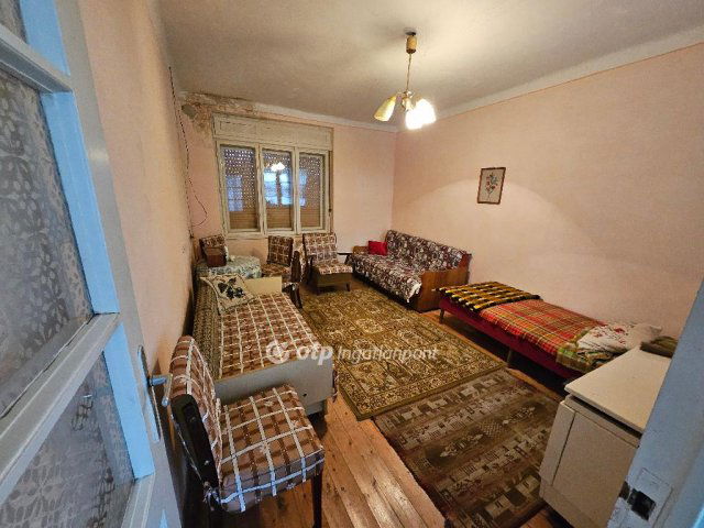 Eladó családi ház, Géderlakon 16.5 M Ft, 3 szobás