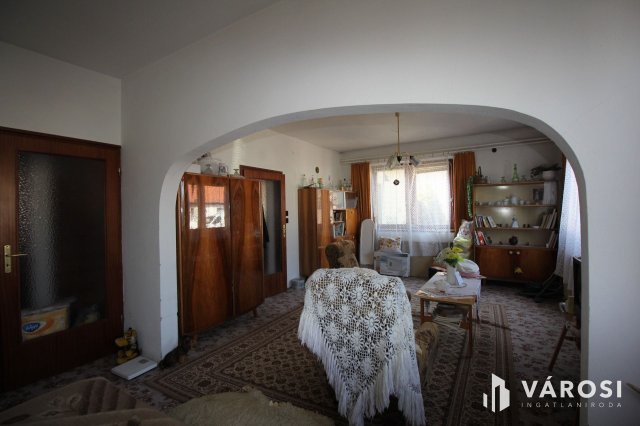 Eladó családi ház, Hódmezővásárhelyen 86 M Ft, 6 szobás