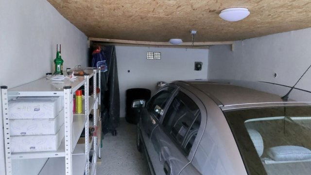 Eladó garázs, Százhalombattán 11 M Ft / költözzbe.hu