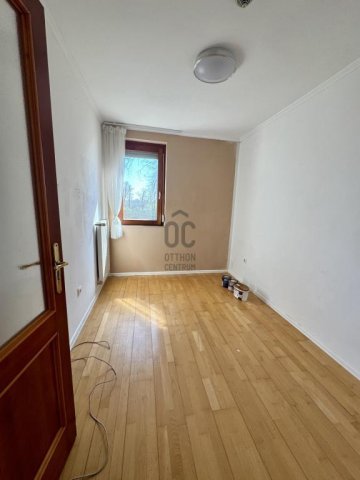 Eladó téglalakás, Budapesten, III. kerületben 69.9 M Ft