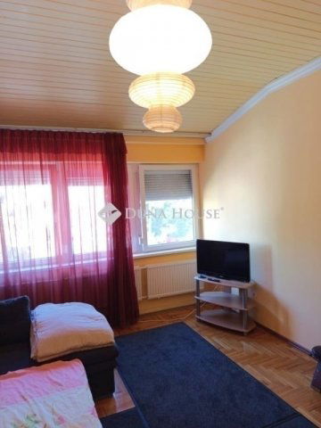 Eladó családi ház, Vecsésen 148 M Ft, 3 szobás