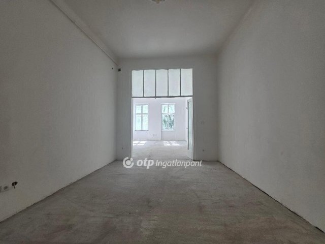 Eladó téglalakás, Budapesten, VIII. kerületben 64.99 M Ft