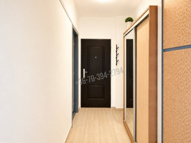 Eladó panellakás, Tatabányán 38.99 M Ft, 2 szobás