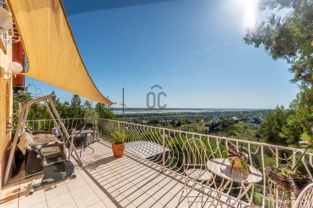 Eladó családi ház, Velencén 79.8 M Ft, 2 szobás