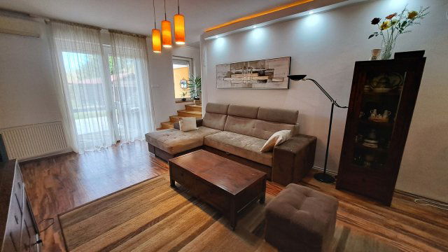 Eladó ikerház, Nyíregyházán 99.9 M Ft, 3 szobás