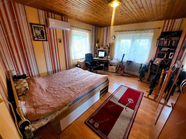 Eladó családi ház, Balatonfőkajáron 74.9 M Ft, 2+1 szobás