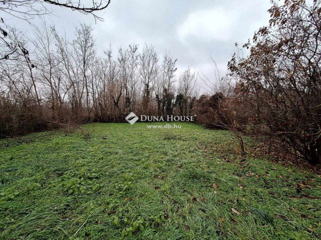 Eladó családi ház, Nagyszokolyon 8.8 M Ft, 2 szobás