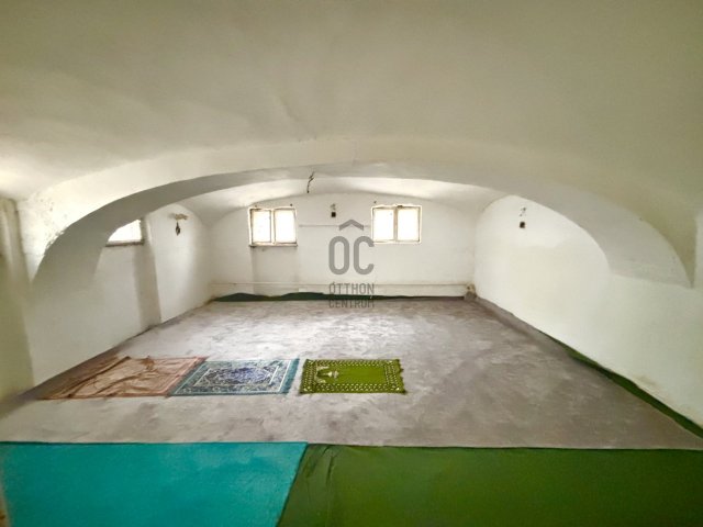 Eladó családi ház, Debrecenben 93.9 M Ft, 3 szobás