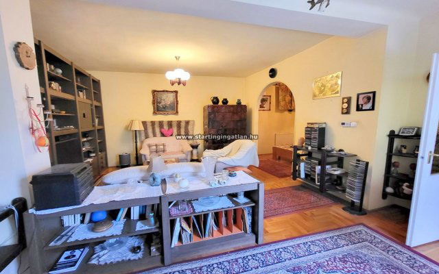 Eladó családi ház, XV. kerületben, Bercsényi Miklós utcában