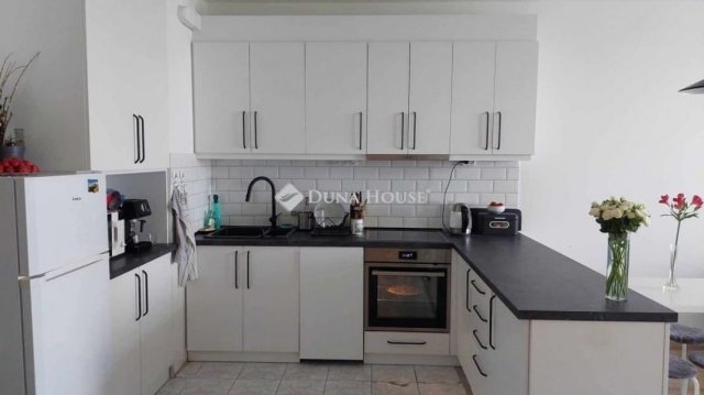 Kiadó téglalakás, albérlet, Budapesten, XIV. kerületben