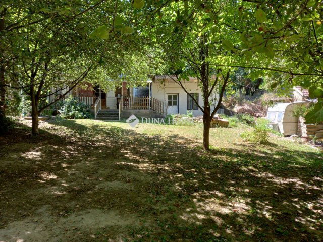 Eladó ikerház, Alcsútdobozon 37.5 M Ft, 2 szobás