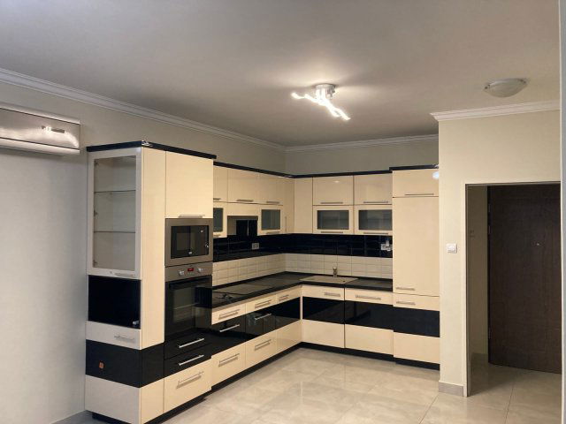 Eladó iroda, Nyíregyházán 73 M Ft, 2+1 szobás