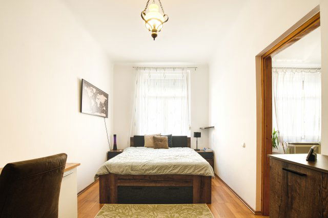 Eladó téglalakás, Budapesten, XI. kerületben 67.8 M Ft, 2 szobás
