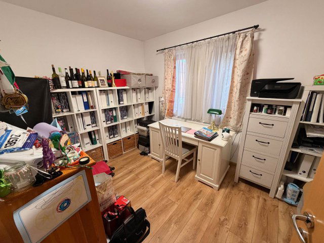 Eladó családi ház, Székesfehérvárott 249 M Ft, 5 szobás