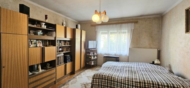 Eladó családi ház, Bogádon 64.99 M Ft, 4 szobás