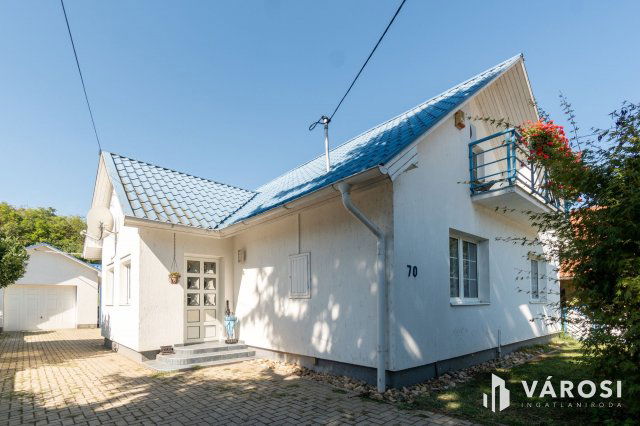Eladó családi ház, Siófokon 119.9 M Ft, 4+1 szobás