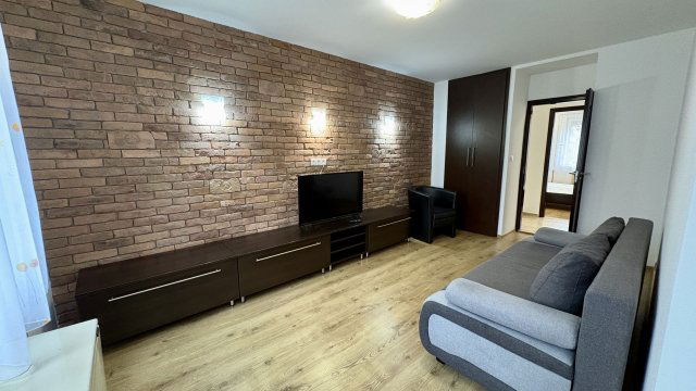 Kiadó téglalakás, albérlet, Debrecenben 220 E Ft / hó, 3 szobás