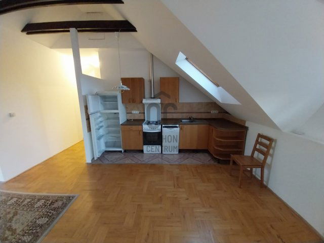Eladó családi ház, Diósdon 49 M Ft, 2 szobás