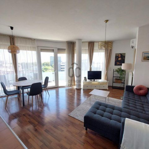 Eladó téglalakás, Budapesten, VIII. kerületben 144 M Ft