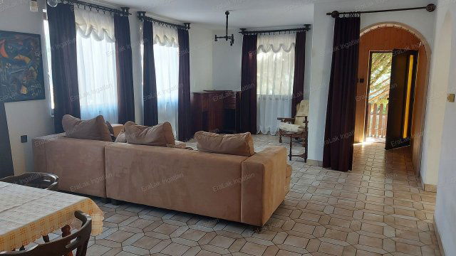 Eladó családi ház, Győrött 86 M Ft, 5 szobás