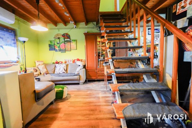 Eladó családi ház, Szigethalmon 49.9 M Ft, 3 szobás