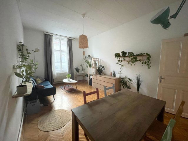 Kiadó téglalakás, albérlet, VII. kerületben, Rákóczi úton